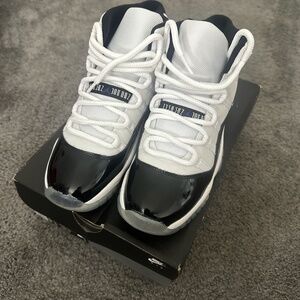 Air Jordan Retro 11 Sneakers